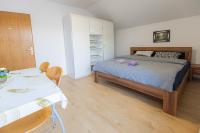Doppelzimmer mit Gemeinschaftsbad