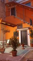 Apartment mit Balkon