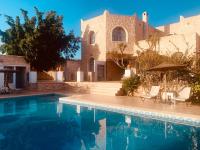 B&B Essaouira - Le Domaine d'Eden - Villa luxueuse, piscine, spa et personnel - Bed and Breakfast Essaouira