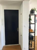 Bel Appartement , proche tram place de Strasbourg accès centre ville, plages - B&B