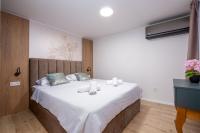 Apartamento con terraza 