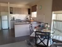 Lovely 2 bedroom apartment across from Shepp Lake. - Ferienwohnung