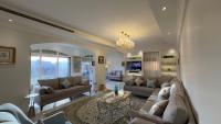 B&B Djeddah - Luxury Penthouse with rooftop - Bed and Breakfast Djeddah