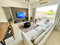 Apartamento de 2 dormitorios con vistas parciales al océano