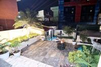 Wanderer's Home Chabahil - A home away from home - B&B Kathmandu