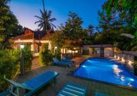 B&B Kovalam - Pop Tavern Kovalam Beach Private Pool Villa by VOYE HOMES - Bed and Breakfast Kovalam