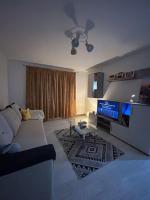 x 3 camere - apartament - NOU - Modern - aproape de centru - Ferienwohnung
