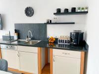 Bungalow am Kummerower See mit einem privaten Strand - B&B Sommersdorf