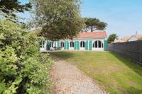 Longère familiale proche mer et golf - B&B Pornic