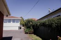 Modern refurbished unit in charming Bellerive - Ferienwohnung