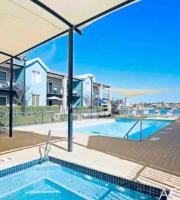 Apartment in Apollo Quays resort with shared Jetty - B&B