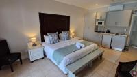 B&B Plettenberg Bay - The Dunes Studio 11 - Bed and Breakfast Plettenberg Bay