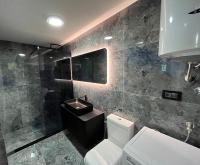 Bay Modern 2 - B&B