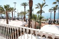 Exclusive Beachfront Haven in Costa Brava - B&B