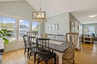 Sojourn Family home with Country Club Access 5 Bedrooms Sleeps 12 - Chambres d’hôtes Kill Devil Hills