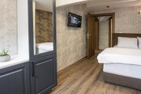 Family Two-Bedroom Apartment with View
