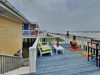 Beachfront Bliss Bermuda - B&B Galveston