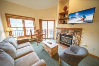 Hidden River Lodge 5979 by SummitCove Lodging - B&B