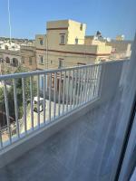 Corner Heights Apartments - B&B