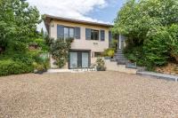 Appartement 56m2 avec terrasse au calme & borne électrique - Bed and Breakfast