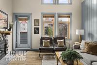 Alpine Loft with Pool, Hot Tub & Mountain Views - B&B Canmore