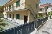 Jesolo Lido Free Parking - 4 Guests - Near Beach - app 3 - Chambres d’hôtes Lido di Jesolo