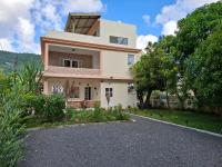 Oceanview Kite Garden Rooftop Appartment - B&B Grande Rivière Noire