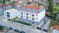 Villa Grace - Bed and Breakfast