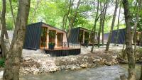 Bungalow - Water Front