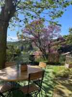 Charmante maison à Vienne avec jardin, prox Lyon - B&B