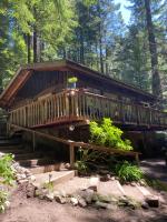 Magical Cabin Retreat in the Redwoods!! - B&B Notleys Landing