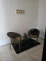 Dvyne Lux Home - Off Ikeja - B&B