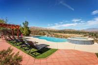 B&B Yucca Valley - Sunset House Joshua Tree Infinity Pool Spa Views Hiking Trail - Bed and Breakfast Yucca Valley