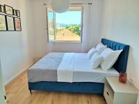 One-Bedroom Apartment with Terrace