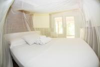 Queen Room with Spa Bath