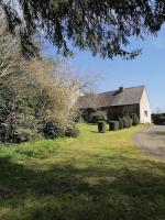 Brittany France 2 Beds Free Wi-Fi - Parking & Garden - Chambres d'hôtes La Haye