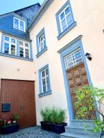 RiversideMosel Burg FREE Netflix PrimeVideo eBikeParking - B&B