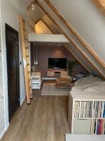 Stort loftsrom i Ålesund sentrum med enkel frokost - Chambres d'hôtes Ålesund