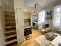 La Divinita Studio spacieux climatisé Centre ville - Ferienwohnung