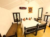 Deluxe Double Room (2 Adults + 1 Child)