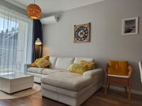 Apartment mit Balkon