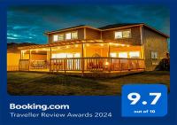 Cozy Home - Self Check-In w/Spacious Deck - B&B San Antonio