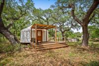 B&B New Braunfels - OT 3515L Texas Yurt Haus Longhorn - Bed and Breakfast New Braunfels