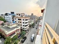 Yepplo Service Apartments - KOLKATA - Private Kitchen & Daily Housekeeping Service - Bed and Breakfast