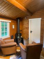 B&B Crich - 3bears Log Cabin Whatstandwell Matlock Derbyshire - Bed and Breakfast Crich