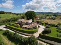 Cinguettio -relax con Jacuzzi- - Chambres d’hôtes Fermo