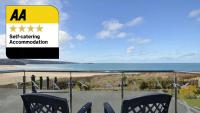 Beach View House - Self Catering Hayle, St Ives Bay Cornwall - B&B