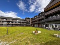 Enjoy scenic views from your balcony - B&B