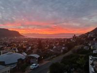 Sunrise Studio - B&B Cape Town