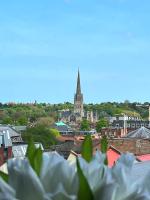 Luxury Norwich City Centre Apartment - Free Parking - Bed and Breakfast